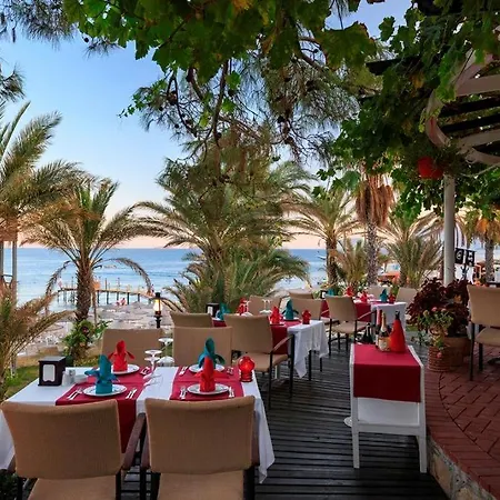 Курортный комплекс Pirate's Club 5*